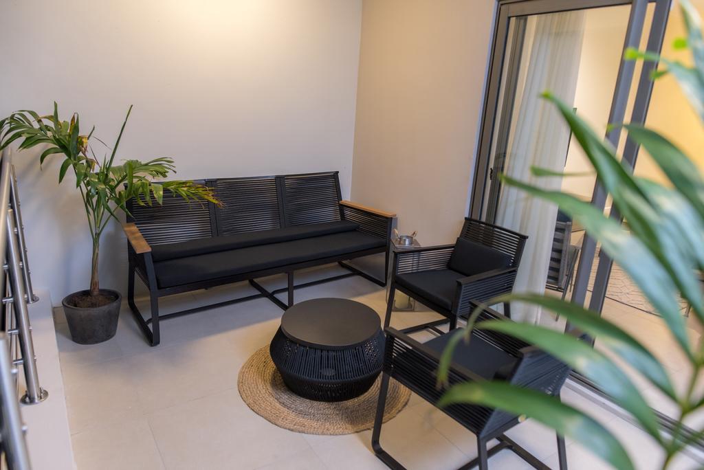 Beachcove Pereybere Beach ภายนอก รูปภาพ
